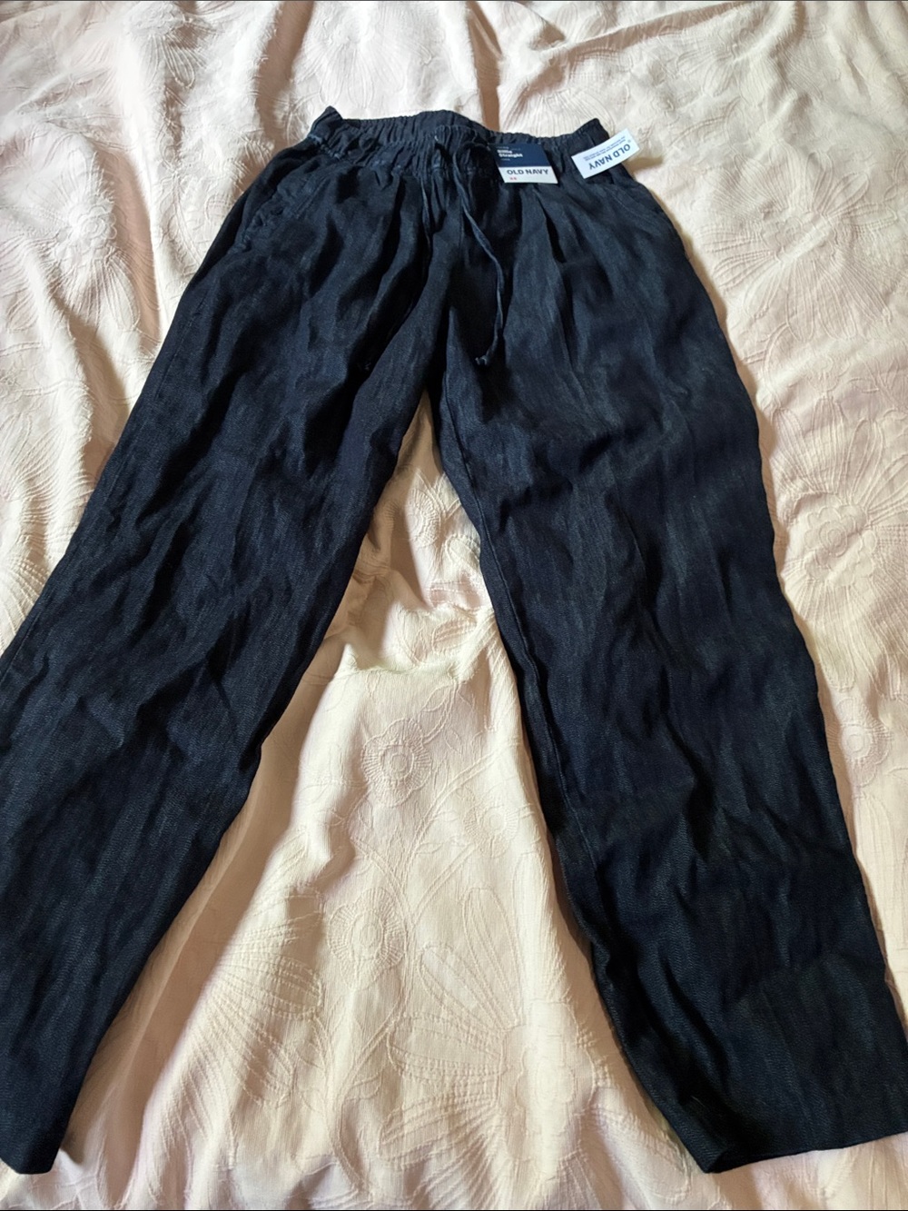 Old Navy Women’s Drawstring light denim pants nwt